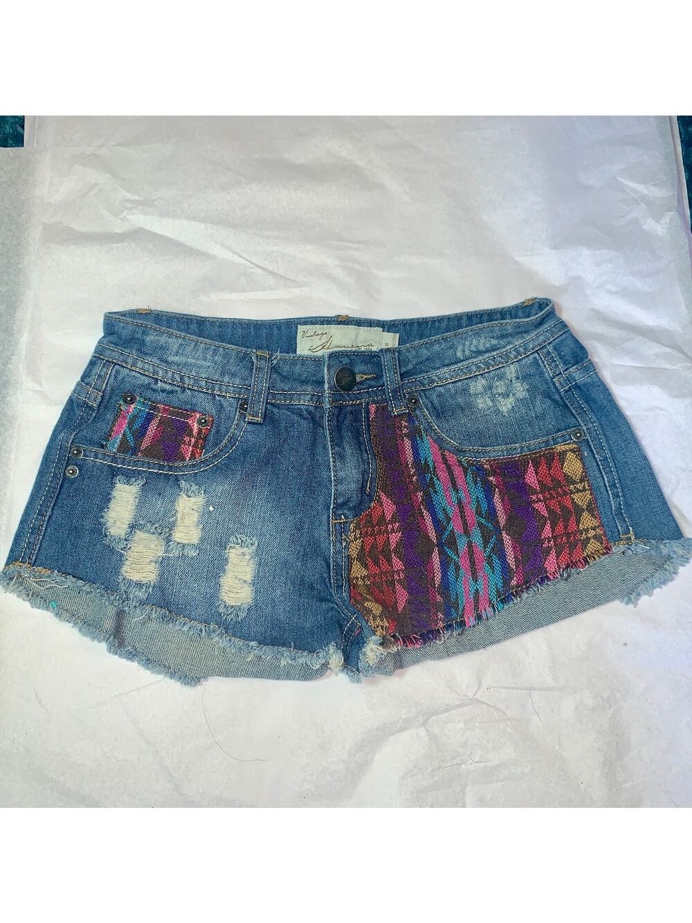 VINTAGE HAVANA Y2K SOUTHWEST FABRIC PATCH DENIM CUTOFF DAISY DUKE SHORTS  S
